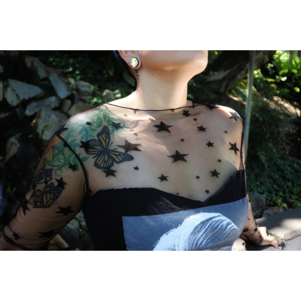 DAVID BOWIE SIZE LARGE STAR MESH DRESS - Picture 7 of 8